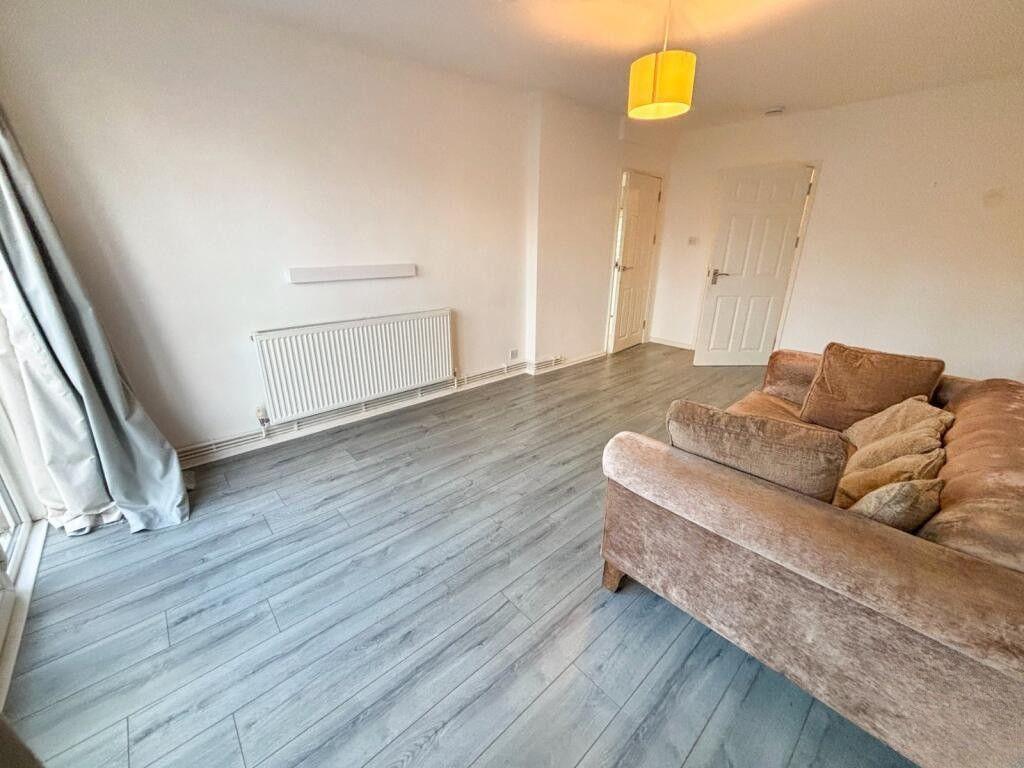 Apartment in Manchester - View 5