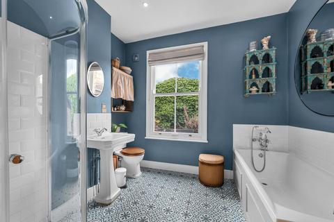 4 bedroom terraced house for sale, Marlborough Road, London, N19