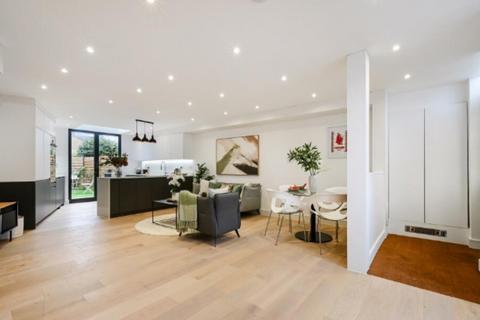 3 bedroom house to rent, Jephtha Road, London, SW18