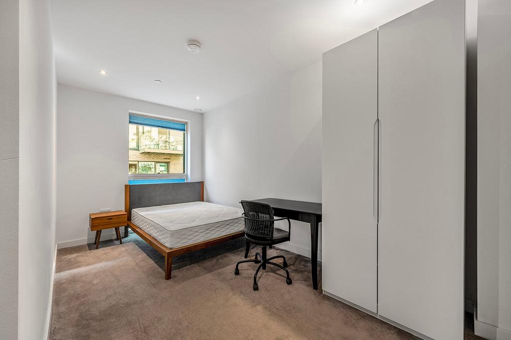 Apartment in London - More