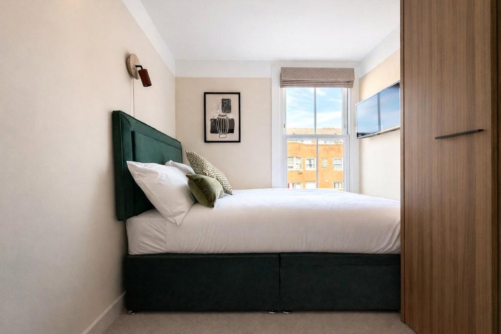 Apartment in Cambridgeshire - More