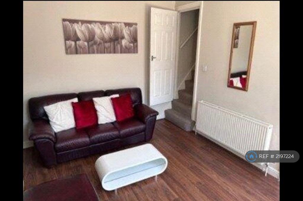 House in Leeds - View 2