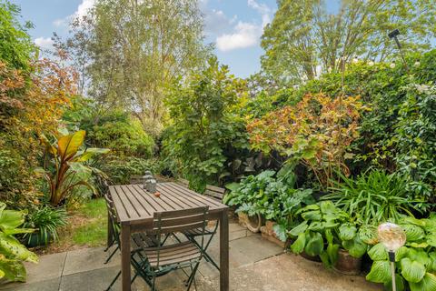 4 bedroom terraced house for sale, Pendrell Road, Brockley, London, SE4