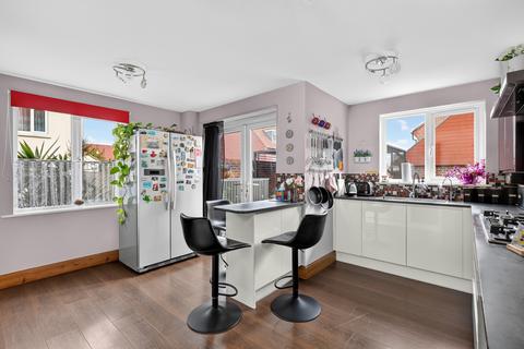 4 bedroom semi-detached house for sale, Bracknell RG12