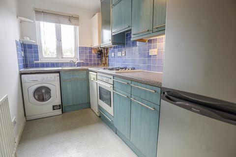 2 bedroom apartment for sale, Brighton Road, Purley