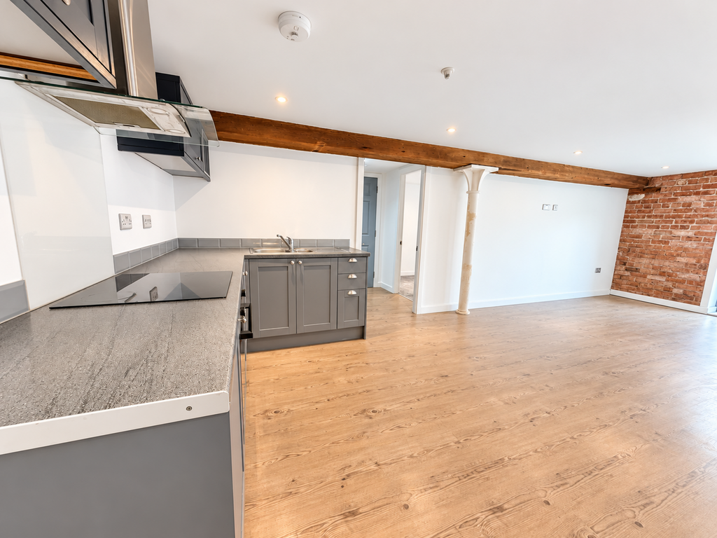Apartment in Doncaster, Barnby Dun with Kirk Sandall - View 3