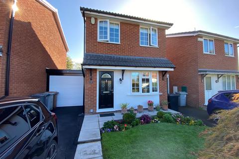 2 bedroom link detached house for sale, Laurel Close, Sandbach