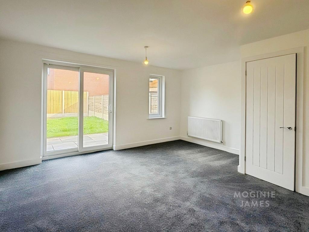 House in Cardiff, Trowbridge - View 3