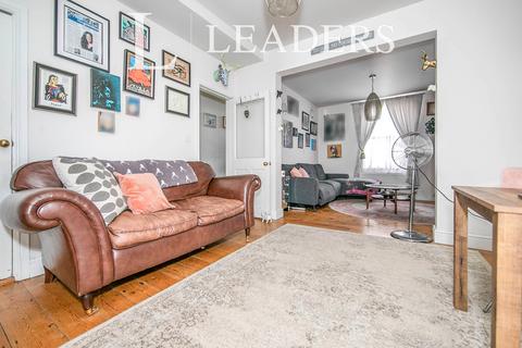 3 bedroom terraced house to rent, Orford Street, IP1