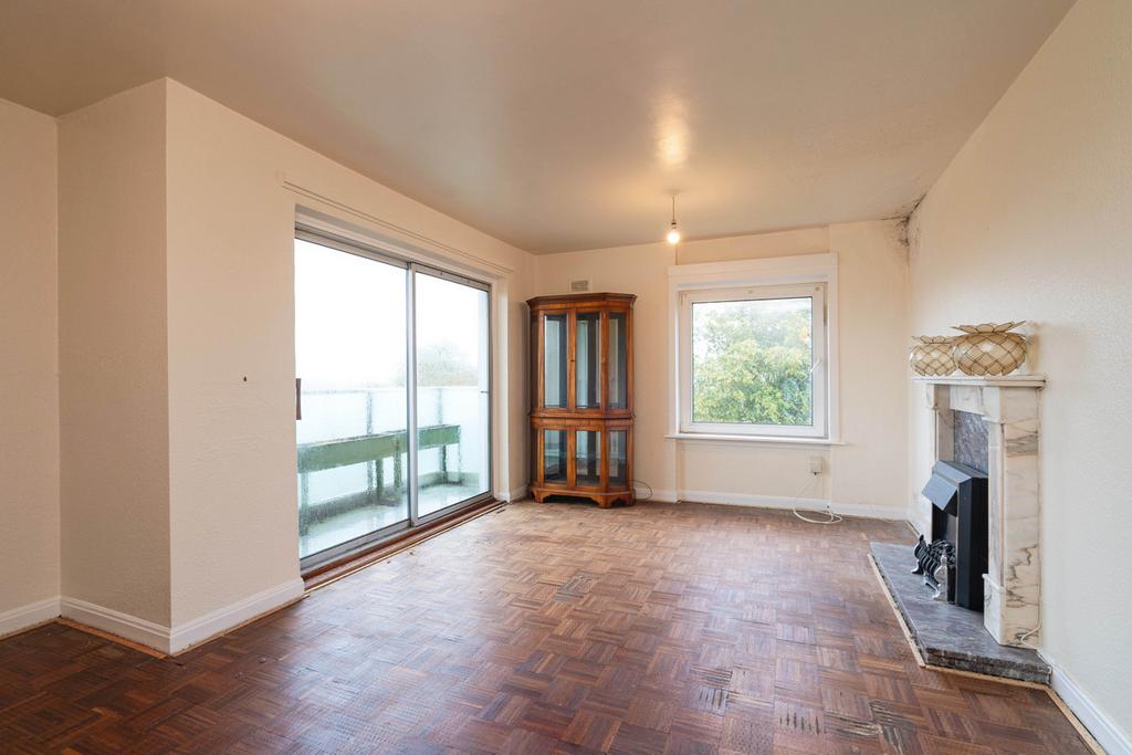 Apartment in Edinburgh - View 4