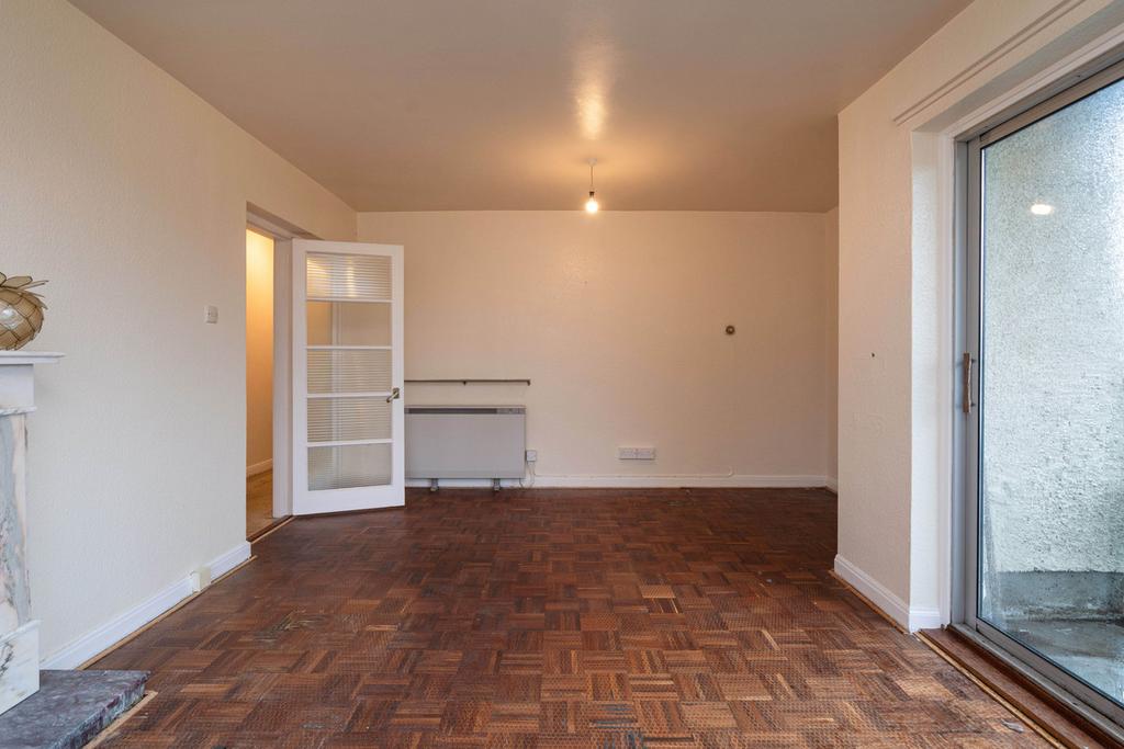 Apartment in Edinburgh - More