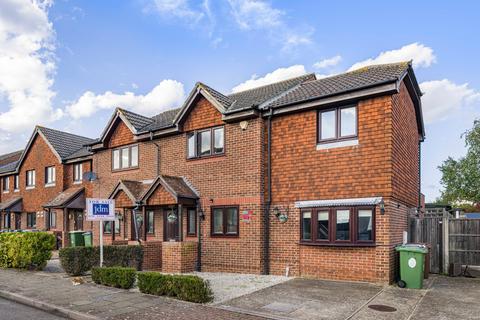 3 bedroom end of terrace house for sale, Charlotte Close, Bexleyheath, DA6