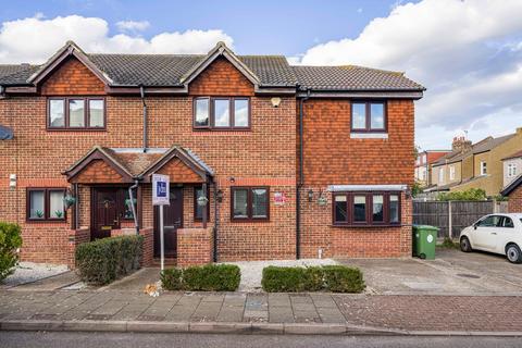3 bedroom end of terrace house for sale, Charlotte Close, Bexleyheath, DA6