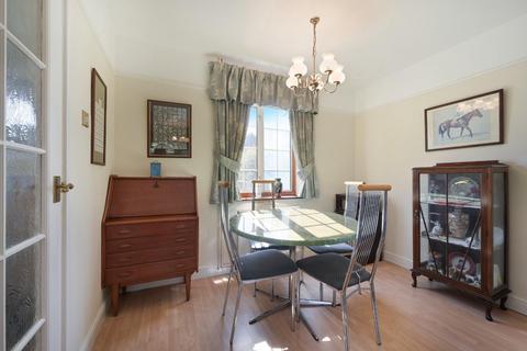 3 bedroom terraced house for sale, Downland Close, Epsom Downs