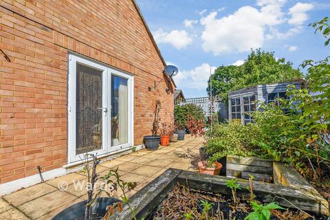 2 bedroom detached bungalow for sale, Limes Close, Tenterden TN30