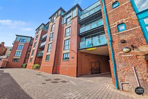 1 bedroom apartment for sale, River View Court, Gwynne Street, Hereford, HR4