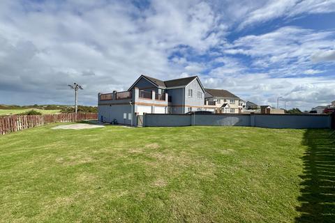 4 bedroom detached house for sale, Trearddur Road, Trearddur Bay, Anglesey, LL65