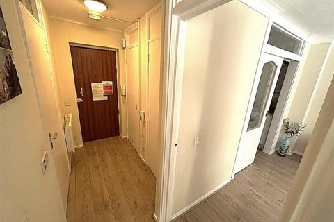 1 bedroom retirement property for sale, Andorra Court, Widmore Road, Bromley