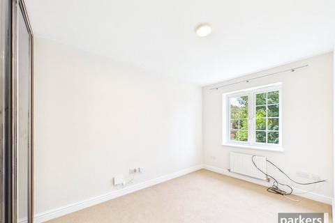 3 bedroom semi-detached house for sale, Wayside, Wokingham RG41
