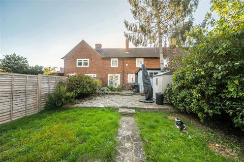 3 bedroom terraced house for sale, Laburnum Way, Bromley