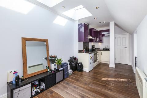 1 bedroom flat to rent, High Street, Uxbridge, UB8