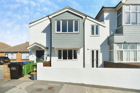 Studio for sale, South Coast Road, Peacehaven