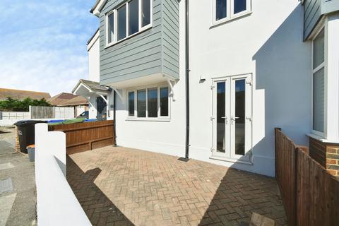 Studio for sale, South Coast Road, Peacehaven