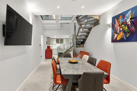 3 bedroom house for sale, Heath Passage, Hampstead, NW3