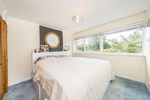 3 bedroom terraced house for sale, Breamwater Gardens, Ham TW10