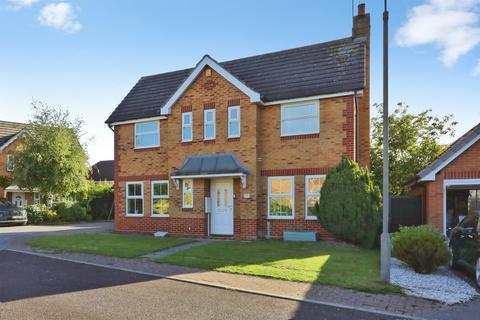 3 bedroom detached house for sale, Siskin Court, Gateford, Worksop