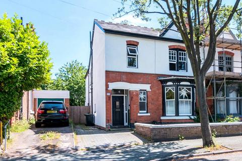 4 bedroom semi-detached house for sale, Woodfield Avenue, Penn, Wolverhampton, West Midlands, WV4