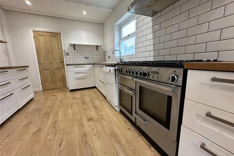 4 bedroom semi-detached house for sale, Woodfield Avenue, Penn, Wolverhampton, West Midlands, WV4