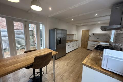 4 bedroom semi-detached house for sale, Woodfield Avenue, Penn, Wolverhampton, West Midlands, WV4