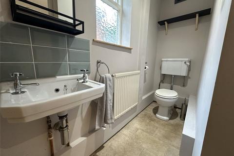 4 bedroom semi-detached house for sale, Woodfield Avenue, Penn, Wolverhampton, West Midlands, WV4