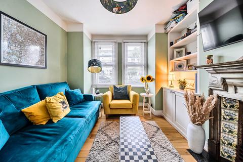 2 bedroom terraced house for sale, Green Lane, London