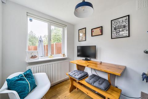 2 bedroom terraced house for sale, Green Lane, London