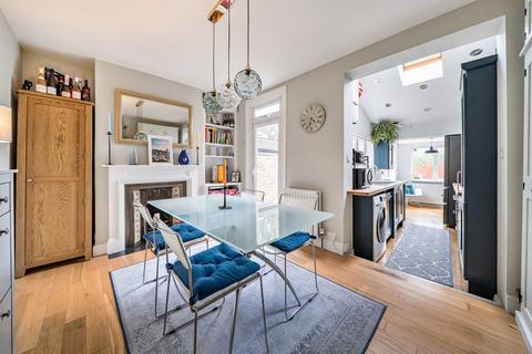 2 bedroom terraced house for sale, Green Lane, London