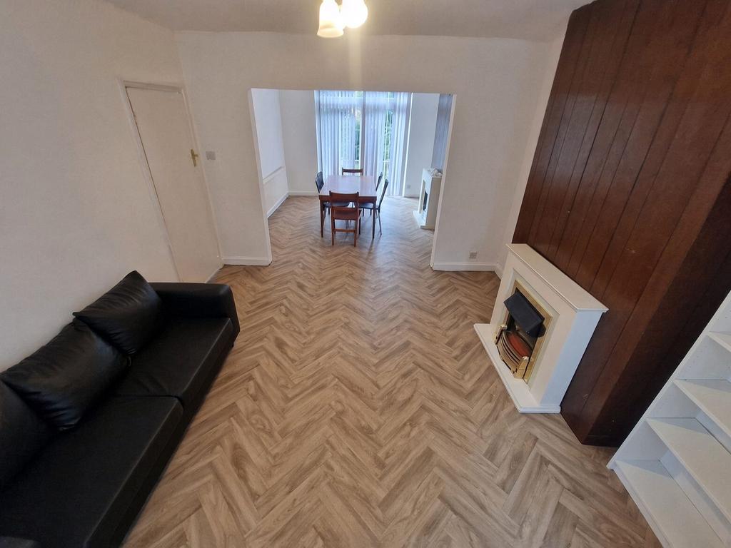 House in Leicester - View 2