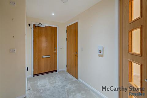 1 bedroom apartment for sale, Crocus Court, Station Road, Poulton-Le-Fylde, FY6 7XJ