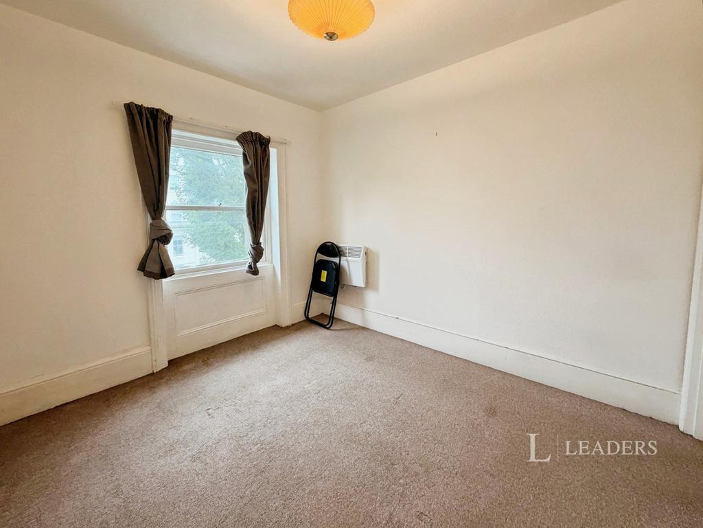 House in Brighton - View 3