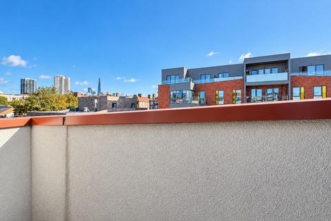 1 bedroom flat to rent, Waleorde road, Southwark, SE17 1GG