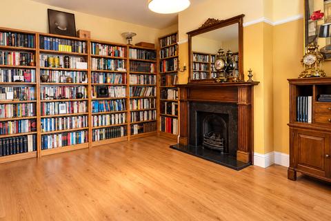 5 bedroom semi-detached house for sale, Marlborough Lane, London SE7