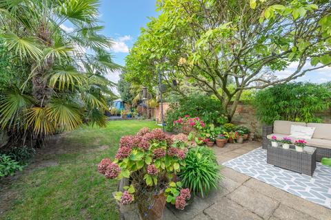 5 bedroom semi-detached house for sale, Crockfords Road, Newmarket CB8
