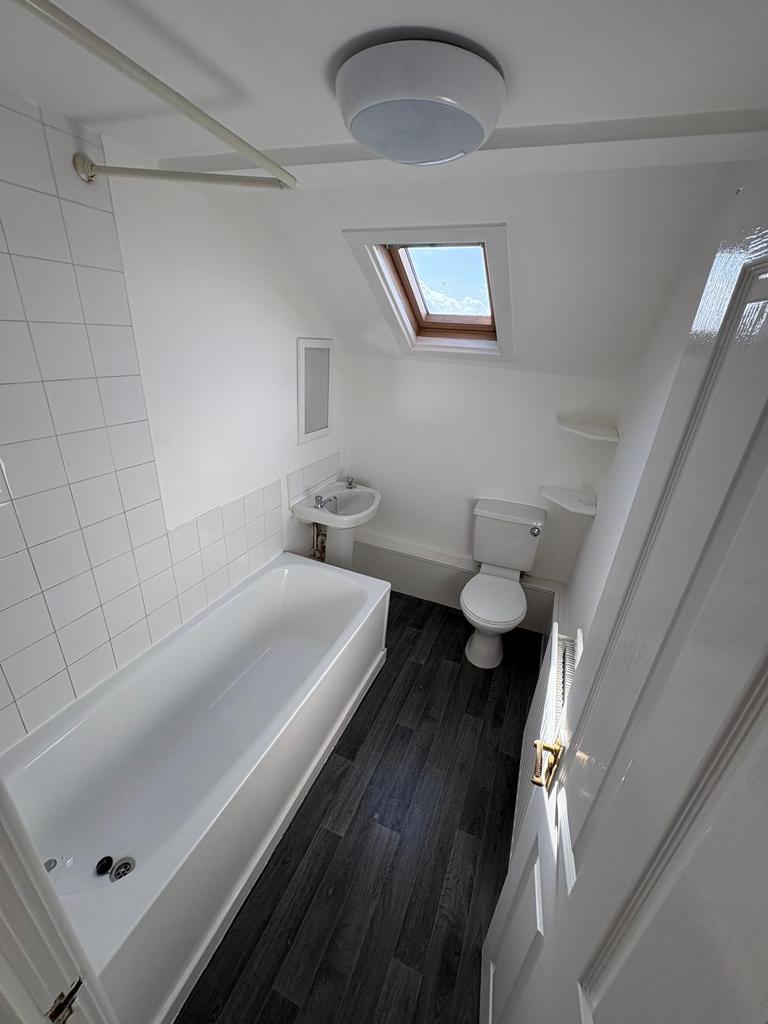 Apartment in Liverpool - View 4
