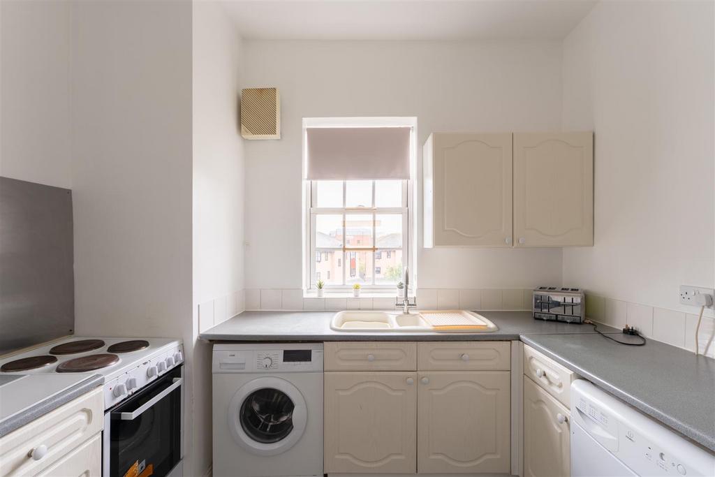 Apartment in Newcastle upon Tyne, Tyne and Wear - More