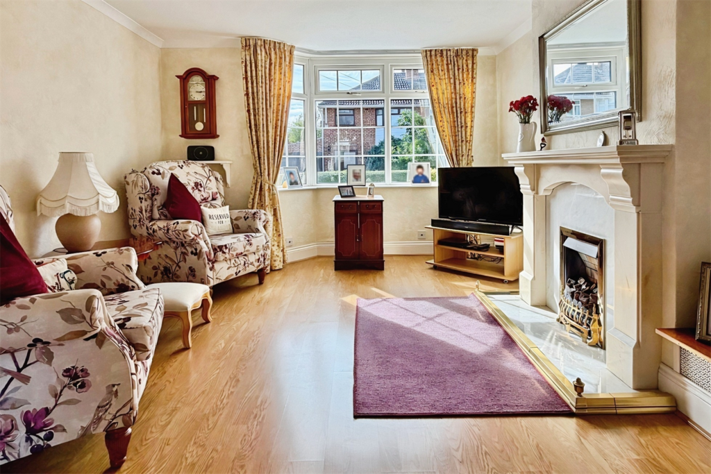 House in Nottingham - View 5