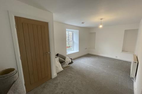 3 bedroom house to rent, Ebenezer Row, Haverfordwest, SA61