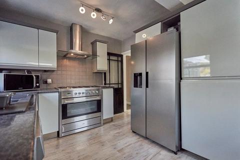 4 bedroom semi-detached house for sale, Cleveleys Avenue, Cheadle SK8