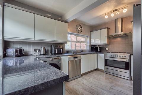 4 bedroom semi-detached house for sale, Cleveleys Avenue, Cheadle SK8