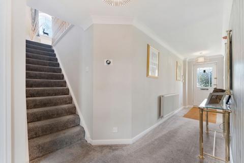 5 bedroom detached house for sale, Pilgrims Way, Runcorn, WA7